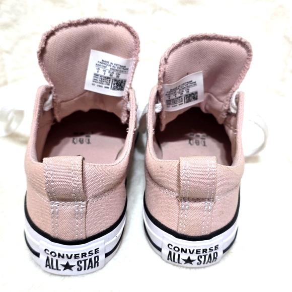CONVERSE Womens All Stars Low-Top Sneakers. Pink Sage. Size 5 - Picture 3 of 5